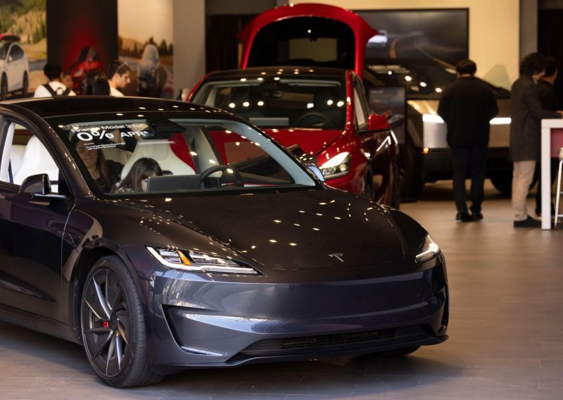 Potop Tesle u Europi: Brojke neumoljivo padaju