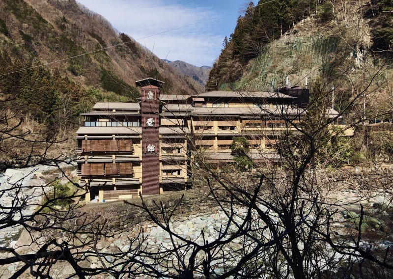 Ovo je moguće samo u Japanu: Ista obitelj vodi hotel više od 1300 godina
