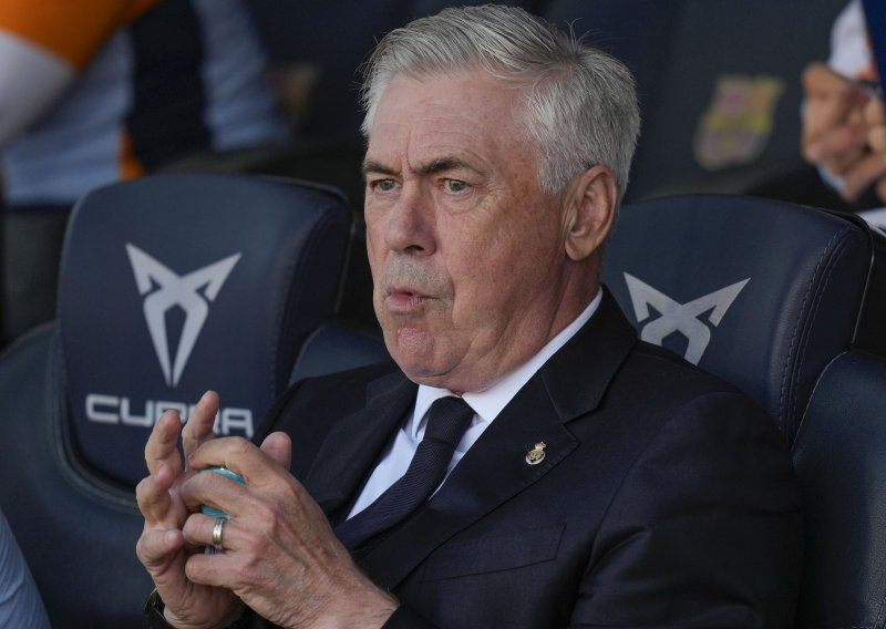 Otkriveno zašto Real još uvijek nije objavio da Ancelotti odlazi