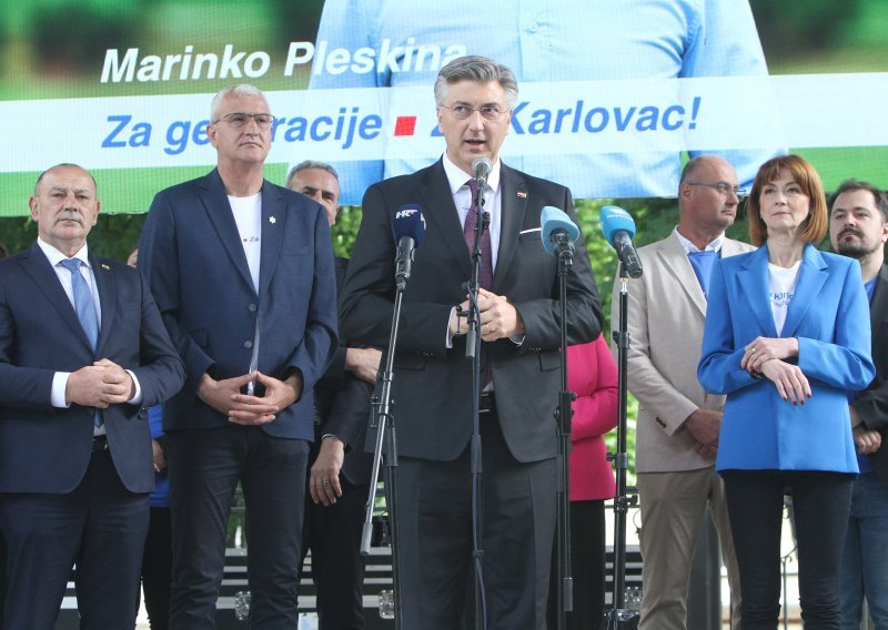 Plenković u Karlovcu podržao Mandića i Furdek Hajdin