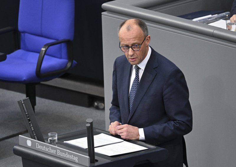 Friedrich Merz: 'Imat ćemo najsnažniju vojsku na kontinentu, ali se nećemo uvući u rat'