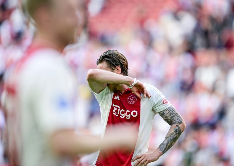 Ajax je, čini se, prosuo titulu na nevjerojatan način