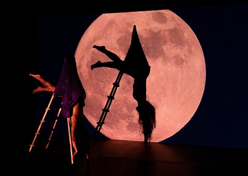 Festival alternativnog kazališnog izričaja na više lokacija u Zagrebu: Tema - briga kao otpor