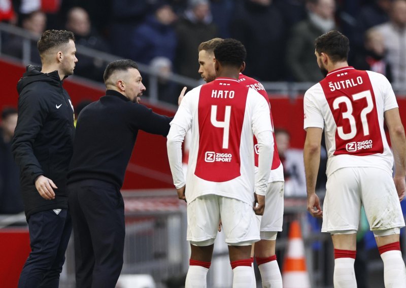 Ajax gubi titulu, a navijači krive Šutala zbog ovog poteza