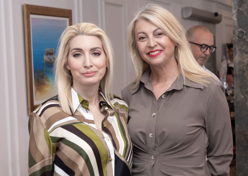 Fani Kerum osvanula u košulji koja nije za svakoga; cijena joj je paprena