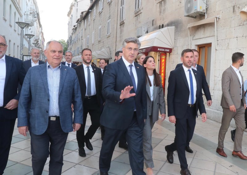 Plenković podržao HDZ-ovce u Splitu, komentirao i Šipićevu izjavu