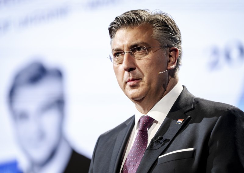 Plenković pozvao građane da izađu na izbore: 'Zajedno nastavimo graditi Hrvatsku'