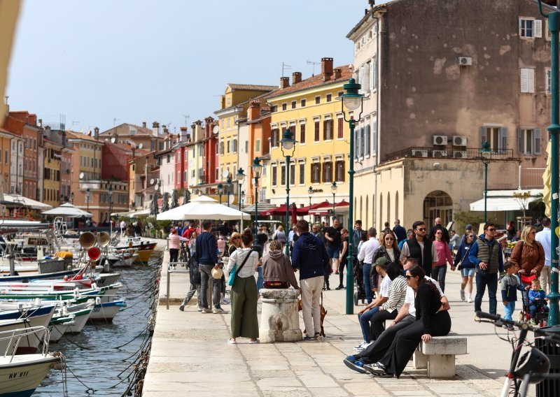 U Istri je oko 70 tisuća gostiju, raste broj dolazaka iz dvije daleke destinacije