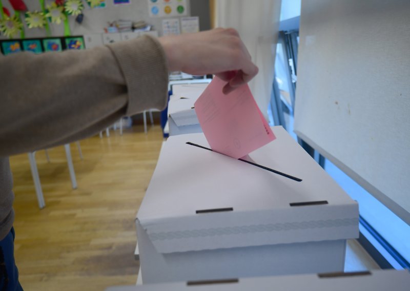 Split najviše glasova dao Centru, Rijeka Akciji mladih i partnerima, a Osijek HDZ-u