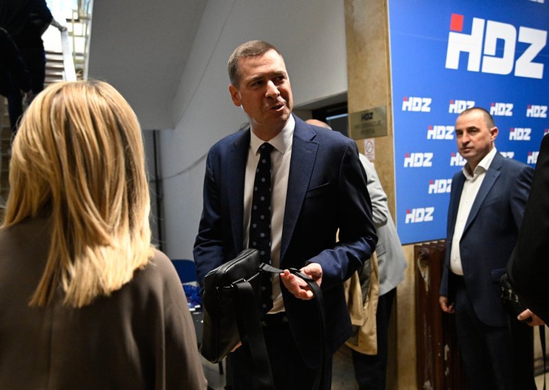 Herman poslao poruku biračima za drugi krug, Plenković: Uvjerljivo smo pobjedili!