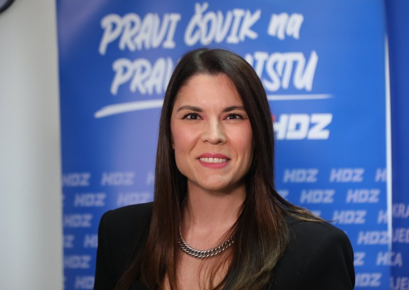 Splitski HDZ-ovci zatvorili se u 'bunker', s medijima komunicira samo Šutina zamjenica
