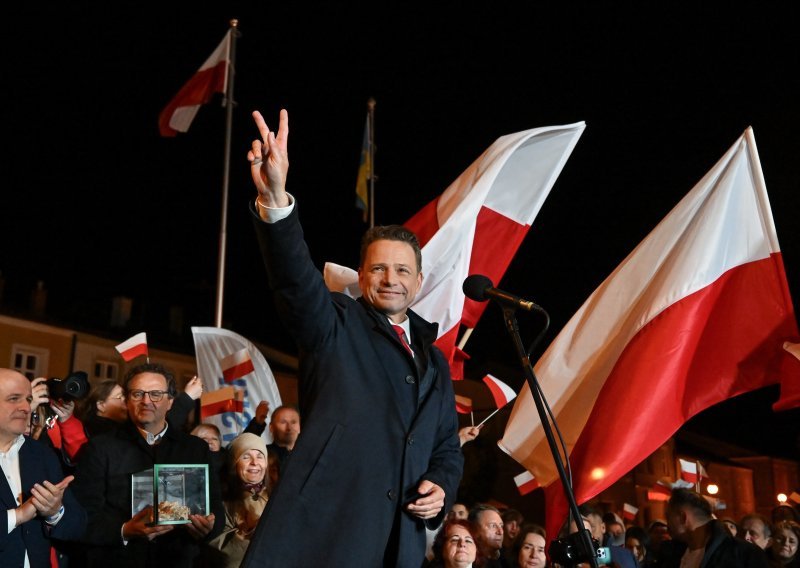 Liberalni gradonačelnik Varšave odnio pobjedu na predsjedničkim izborima u Poljskoj