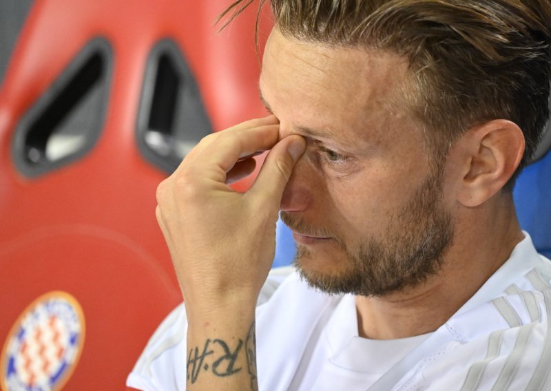 Ivan Rakitić rasplakao se nakon utakmice, a onda u gluho doba noći poslao emotivnu poruku