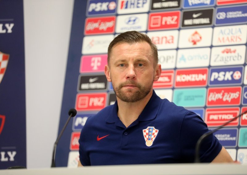 Olić pozvao u reprezentaciju dosta novih igrača; objasnio je zašto