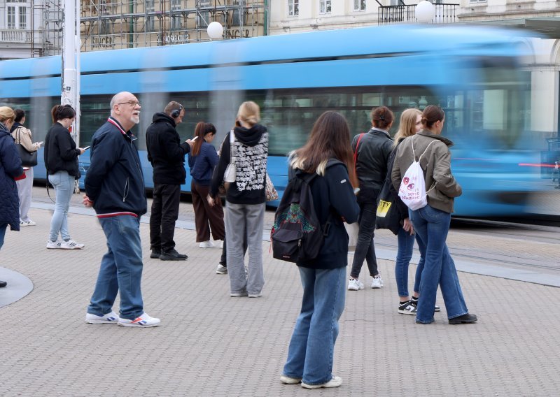 ZET ima važnu obavijest; evo kako će u petak prometovati autobusi i tramvaji