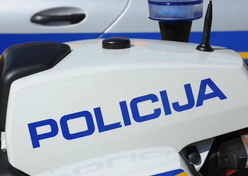 Prometne nesreće na A1 i A3 usporavaju protok vozila