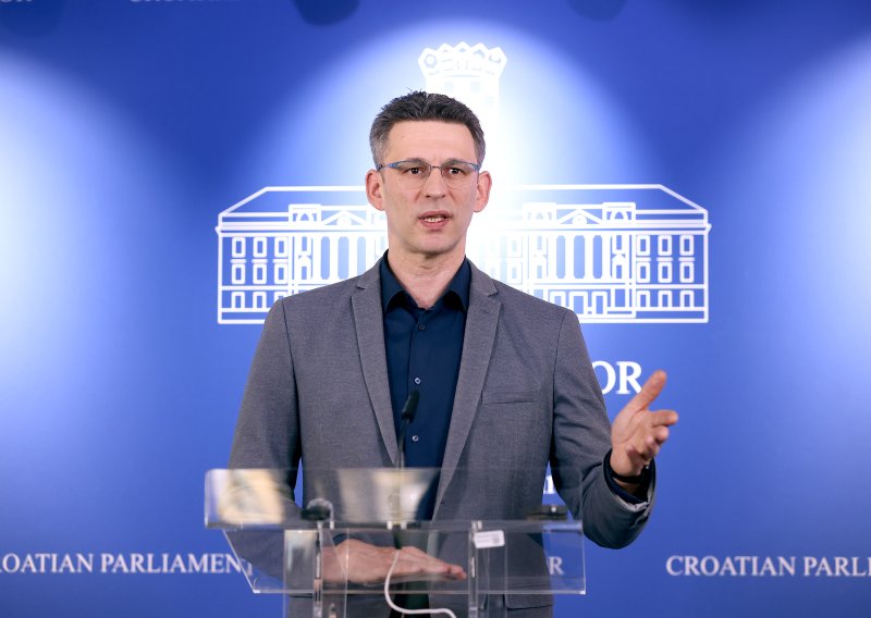 Petrov: Prestati tretirati Ploče i dolinu Neretve kao zaboravljeni rub županije