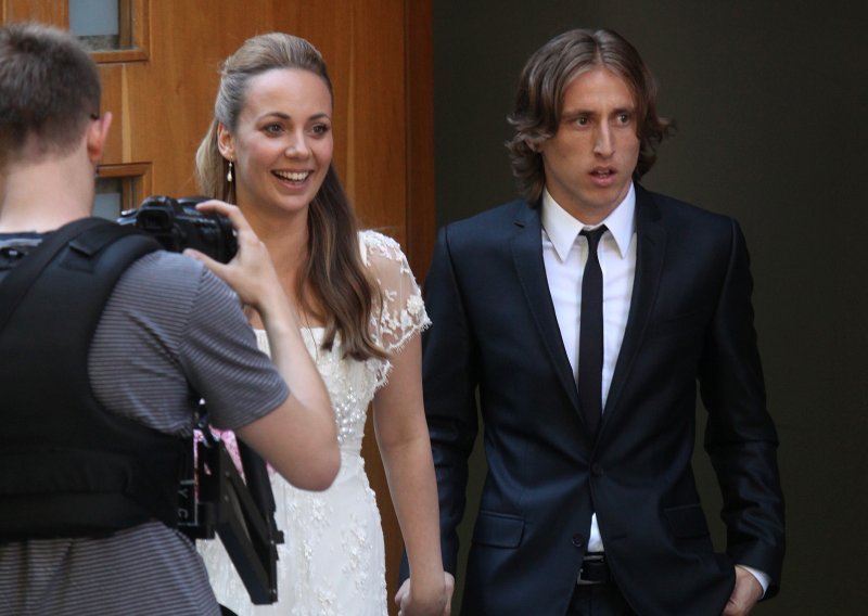 Evo kako je izgledalo vjenčanje Luke Modrića i njegove Vanje u Zagrebu