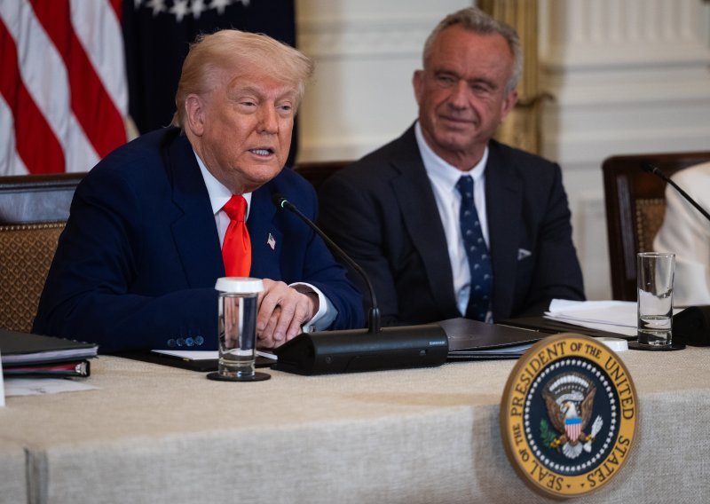 MAHA izvještaj: Kennedy i Trump najavili obračun s industrijama koje štete američkoj djeci