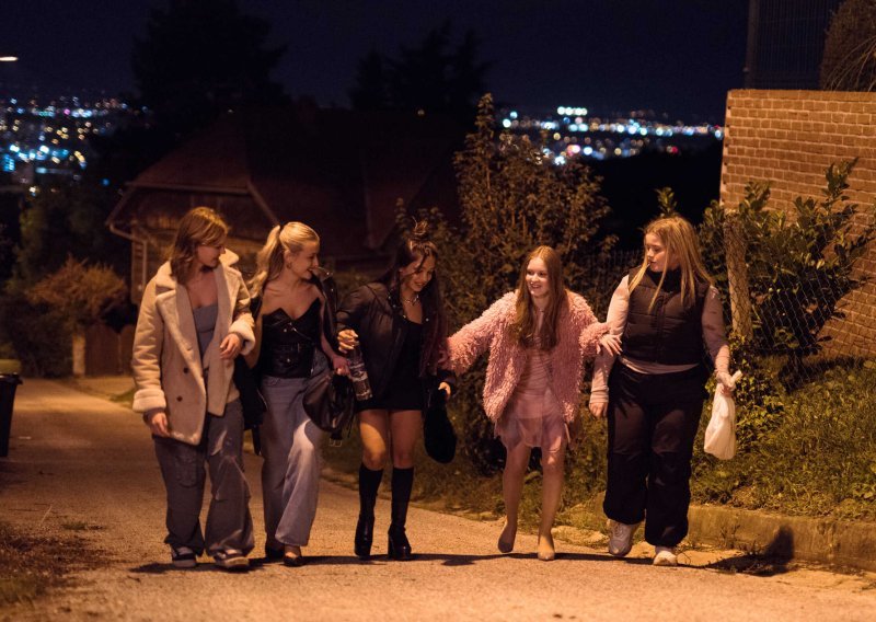 HTV-ova hit serija za mlade 'Sram' premijerno na velikom platnu
