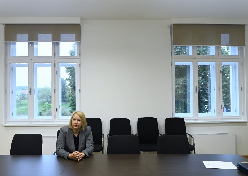 Kristina Ikić Baniček predala vlast u Sisku: 'Razočaranje si kao političarka ne mogu dopustiti'