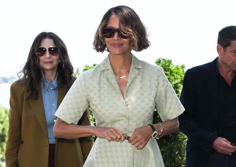Halle Berry nitko nije očekivao u ovakvoj haljini