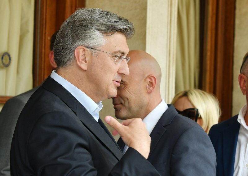 HDZ-u nakon izbora skočila podrška, evo kojim strankama pada