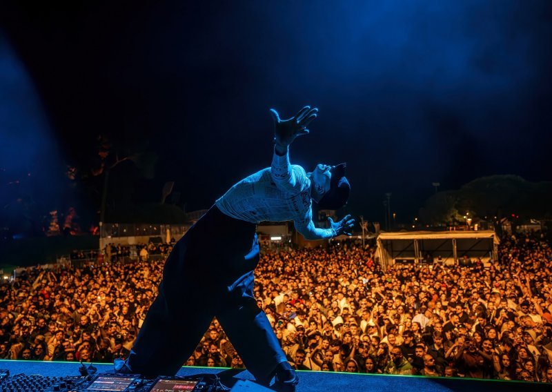 Tommy Cash, eurovizijska senzacija uoči večerašnjeg nastupa: 'Jedva čekam koncert na Sea Staru, a s Lasagnom bi volio kavu u Umagu'