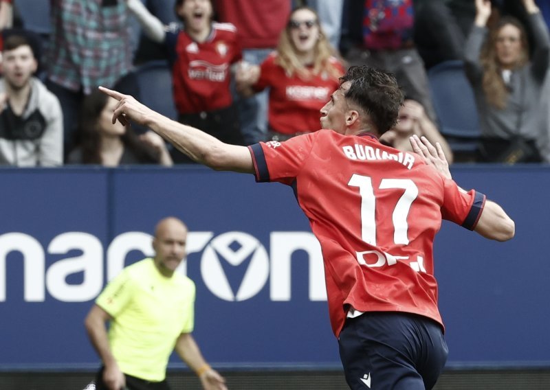 Na kraju sezone za pamćenje, Ante Budimir dobio i unikatan poklon