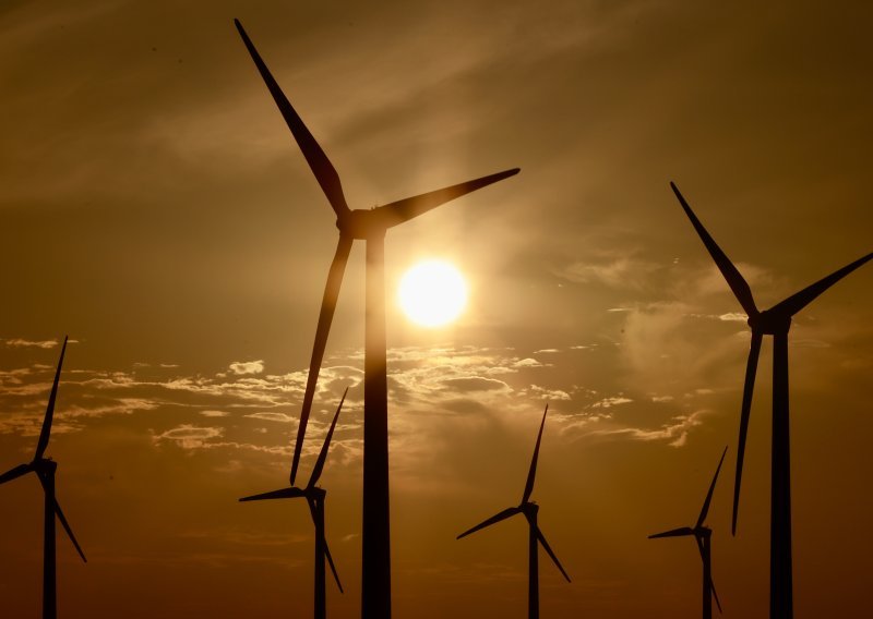 Kaskamo za Europom; nedovoljno koristimo energiju sunca i vjetra, a gdje su kućne vjetrenjače