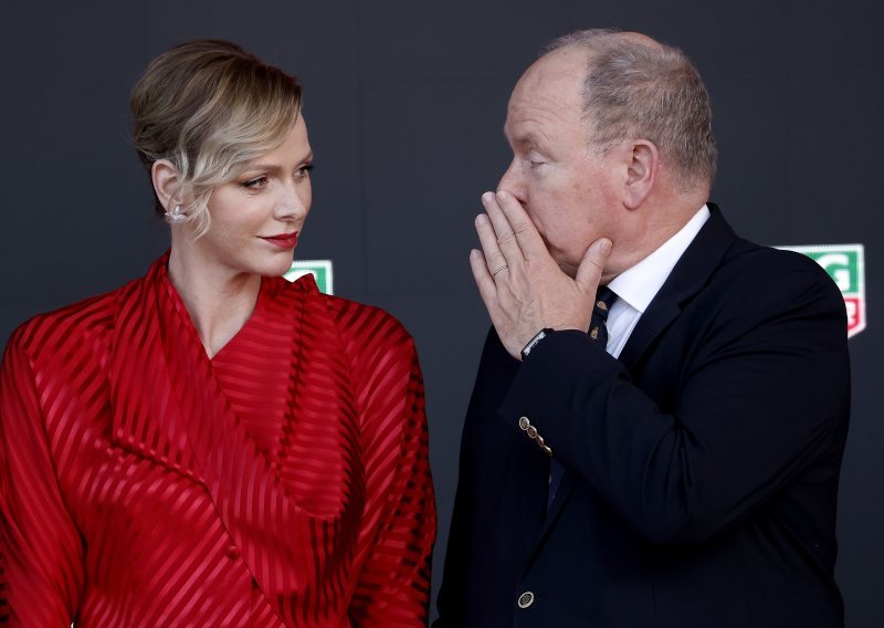 Povijesni trenutak u Monacu: Princeza Charlene dobila mjesto uz Grace Kelly