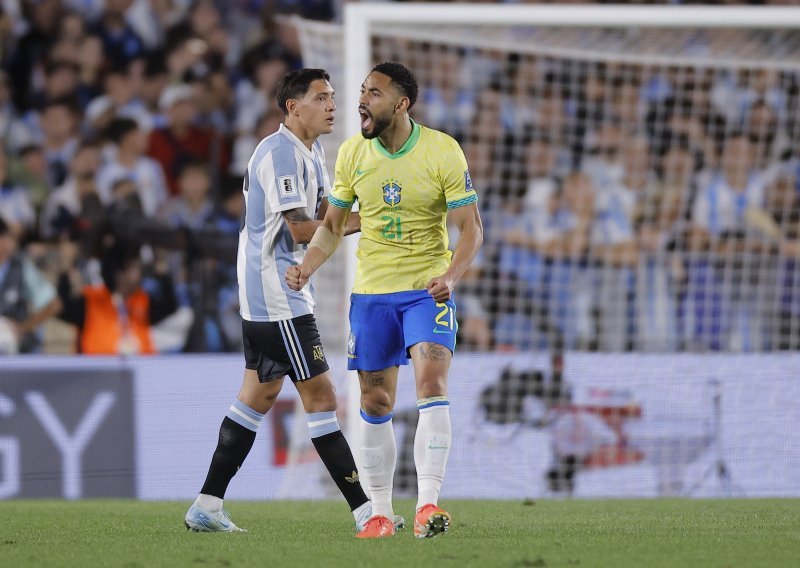 Katastrofalna sezona natjerala čelnik ManUtd-a da gurnu 'ruku u džep'; dogovoren prvi transfer