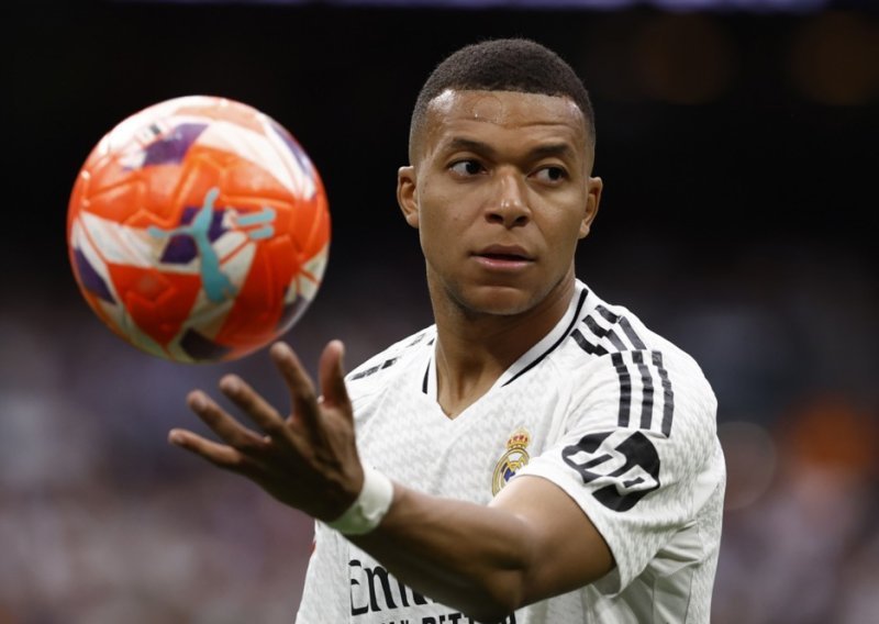 Kylian Mbappe osvojio Europsku zlatnu kopačku, naš Ante Budimir jedanaesti