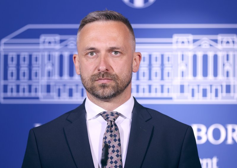 Piletić: Vlada imenuje pregovarački tim, želi se izbjeći štrajk