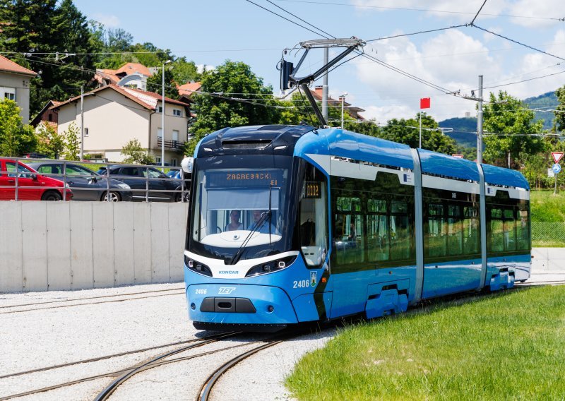 ZET pustio u promet novi tramvaj i električni autobus