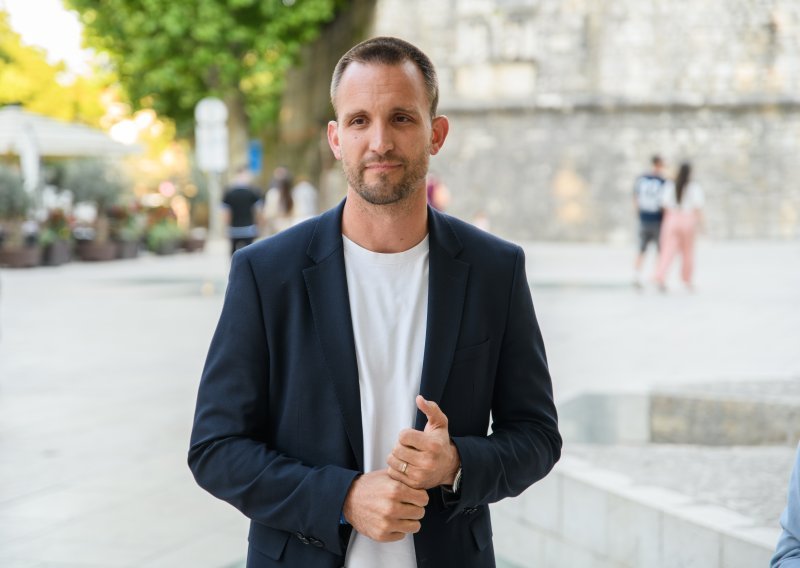 Erlić: Neka se uvidom u glasačke listiće, svih stranaka, utvrdi koliko ima važećih i nevažećih