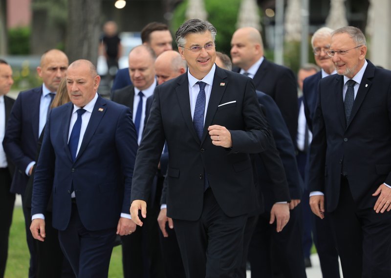 Skrivena poruka u svečanom trenutku: 'Svi koji imaju dvojbe neka prihvate tu činjenicu'