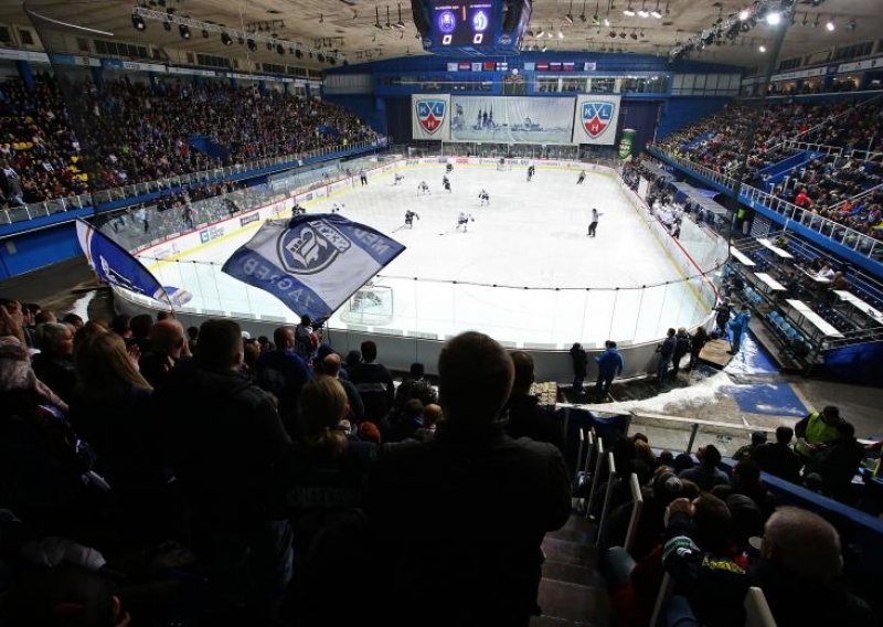 Hokejaši Medveščaka napokon pred svojim navijačima u novoj KHL sezoni
