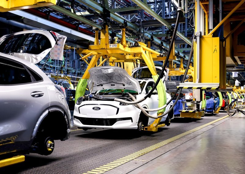 Automobilski gigant dijeli tisuće otkaza: Radnici dobivaju otpremnine ili prijevremenu mirovinu