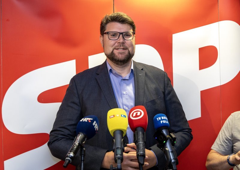 Peđa Grbin osvojio Pulu: 'Grad treba probuditi i pokrenuti'