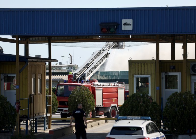 Oglasila se policija o detaljima požara na odlagalištu otpada Jakuševac