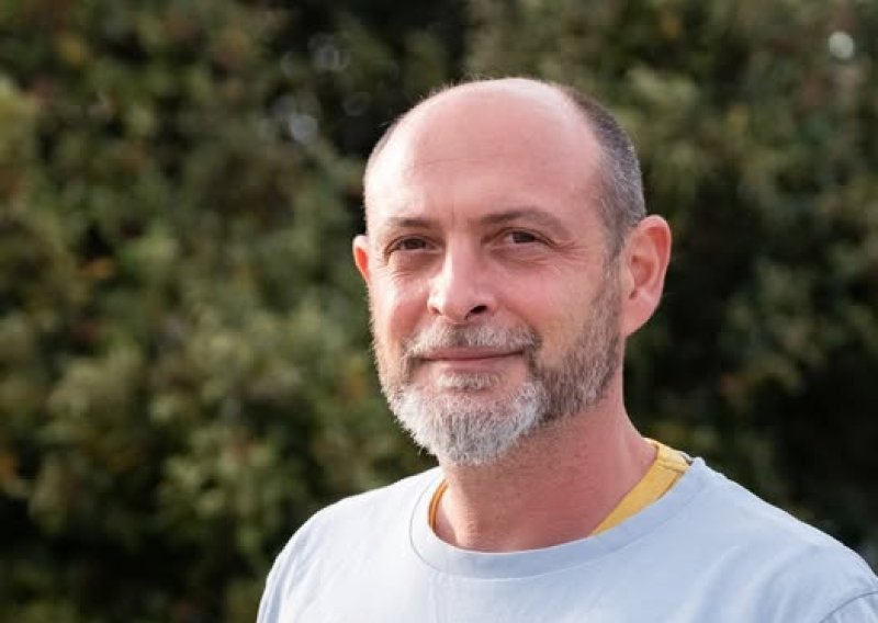 Na Visu pušu drugačiji vjetrovi: Javio nam se čovjek koji je nakon 20 godina skinuo SDP s vlasti u Komiži