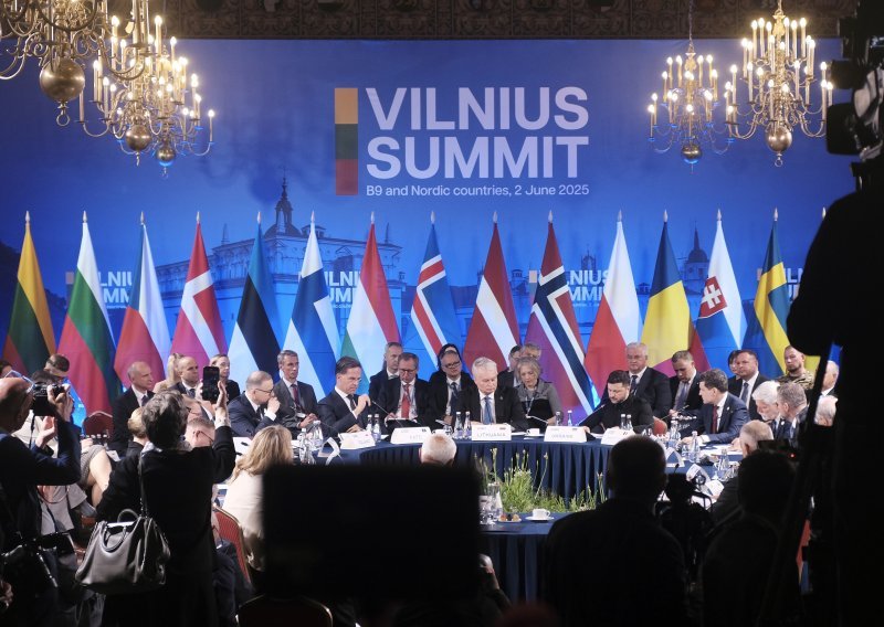 Istočno krilo NATO-a podupire članstvo Ukrajine u zapadnom vojnom savezu