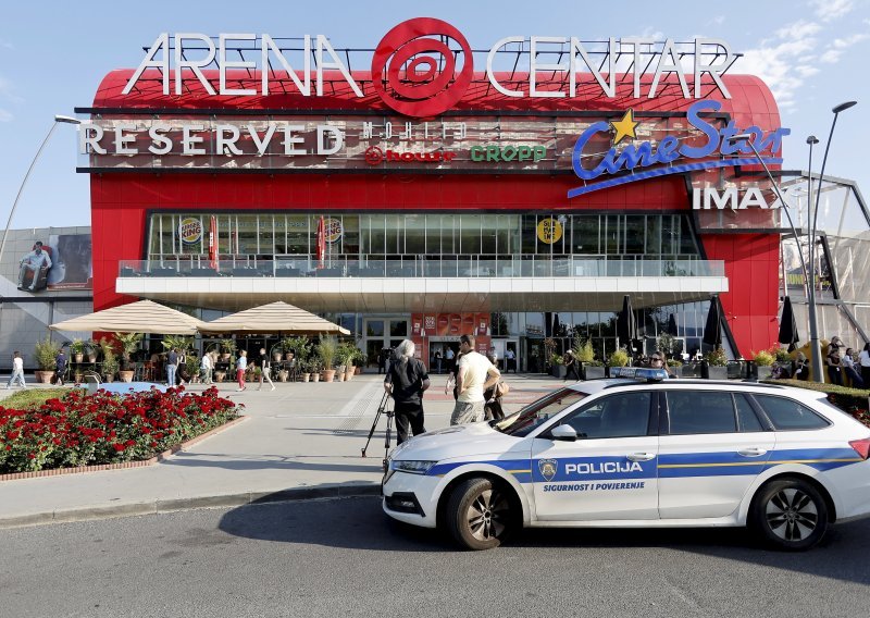 Evakuiran Arena centar u Zagrebu, policija potvrdila da je dojava o bombi bila lažna