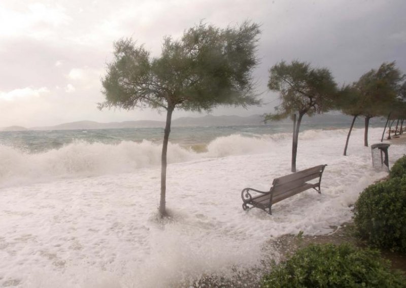 Ciklona s juga: Naći ćemo se u sendviču tlakova!