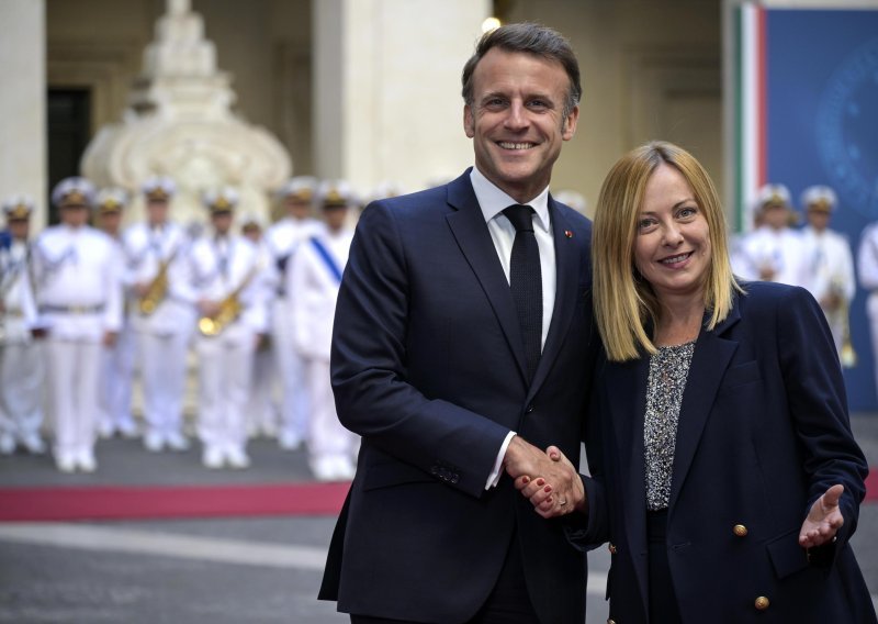 Meloni i Macron u Rimu tri sata razgovarali o Ukrajini, gospodarstvu i sigurnosti Europe
