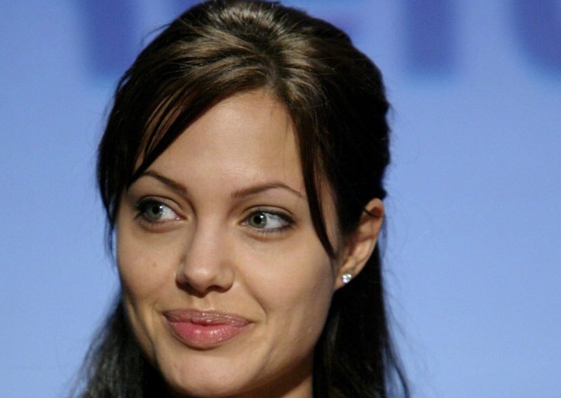 Modna evolucija Angeline Jolie nikoga ne ostavlja ravnodušnim