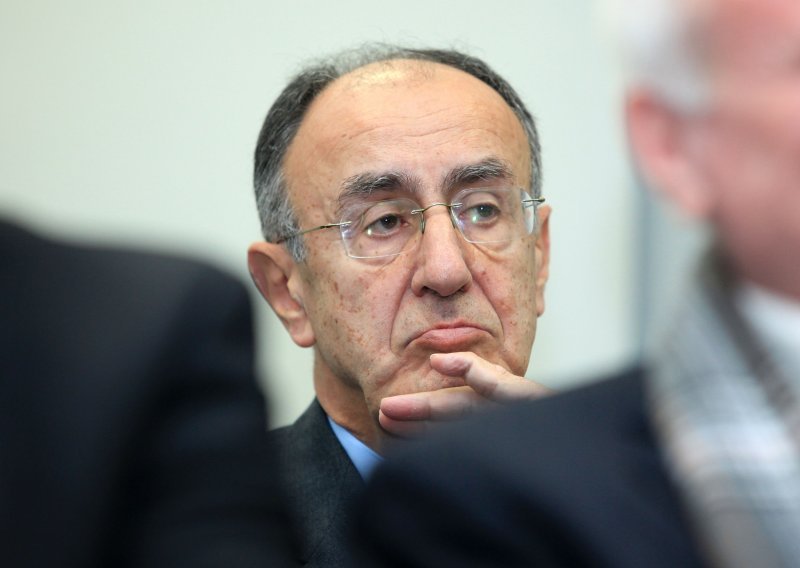 Preminuo hrvatski pravnik Neven Šimac