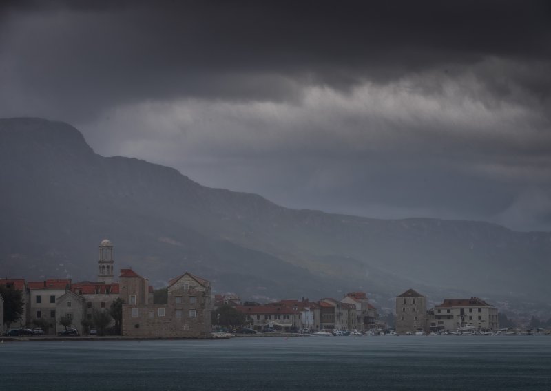 Sunčano i vruće još par dana, a zatim slijedi drastična promjena vremena