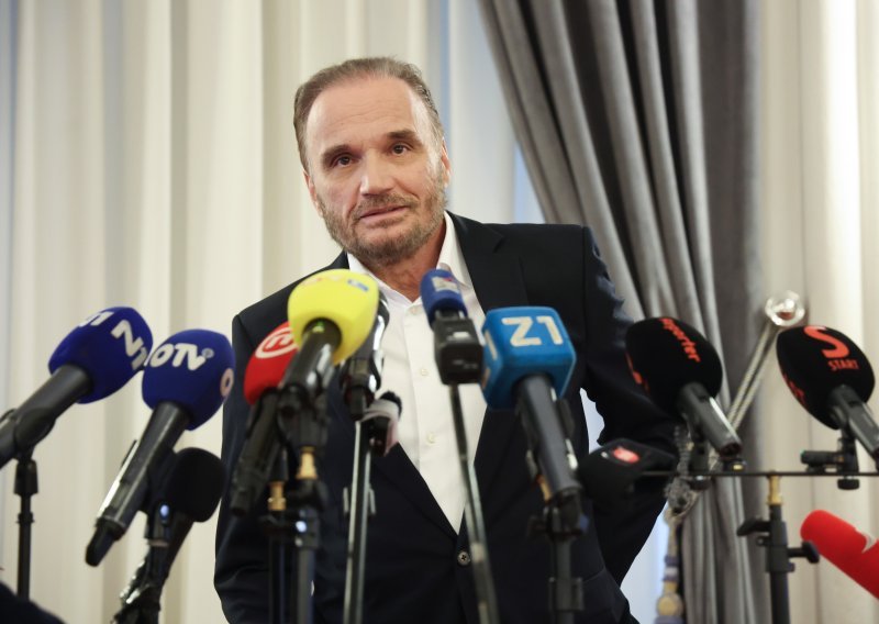 Nobilo: Bernardićevi ljudi su mi predložili osnivanje stranke, pronašli su jednog momka...